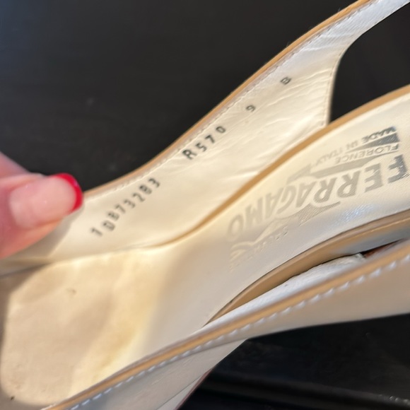 Ferragamo Sabbia Calf sz 9 Slingback - Picture 4 of 5